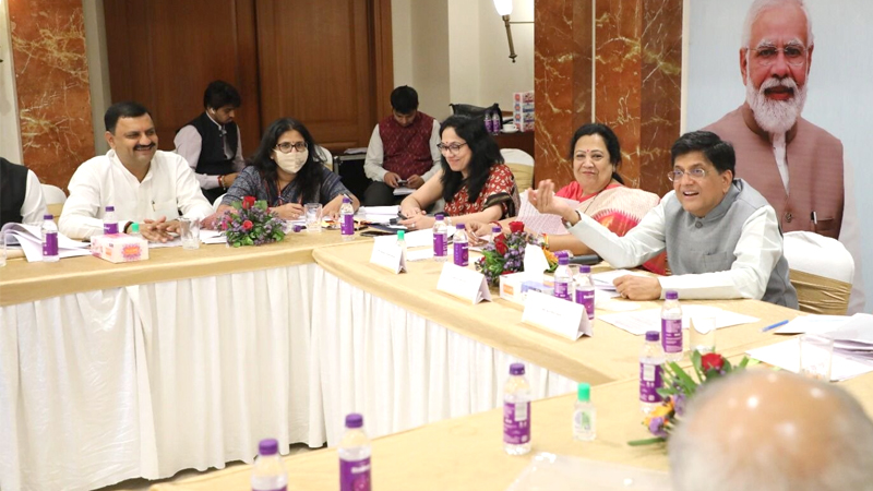 जल्द ही घरेलू और अंतर्राष्ट्रीय बाजारों में कस्तूरी कॉटन की ब्रांडिंग की शुरुआत होगी: पीयूष गोयल