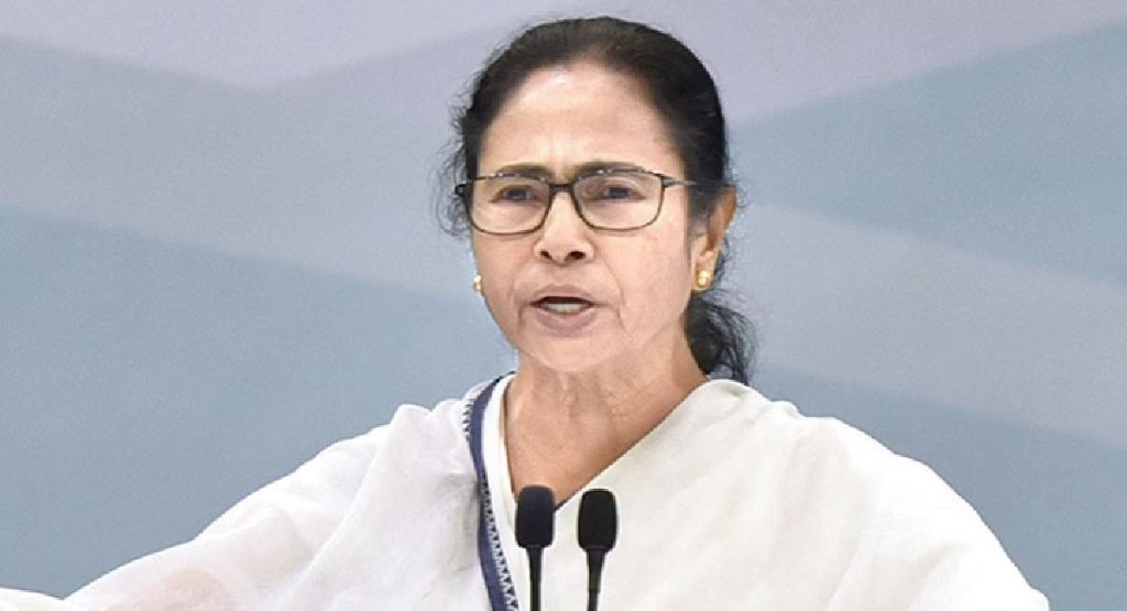 पश्चिम बंगाल की सीएम ममता बनर्जी की फिसली जुबान, महाभारत के लेखक का नाम काजी नजरुल इस्लाम बताया