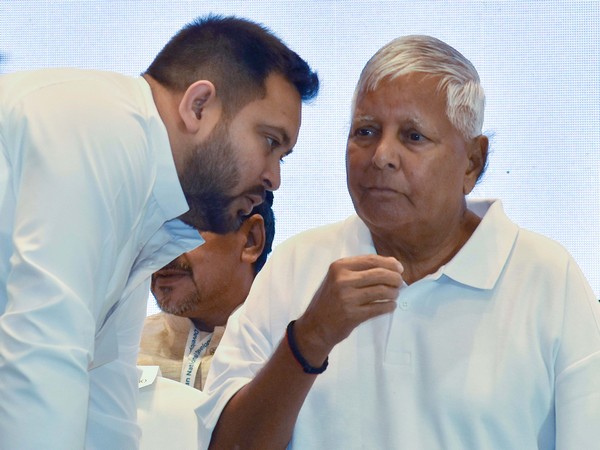 दिल्ली कोर्ट ने लालू यादव और तेजस्वी को किया समन, जानें क्या है मामला