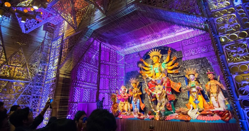 नवरात्रि से लेकर दशहरा समेत इस महीने आएंगे कई त्योहार, यहां देखें लिस्ट