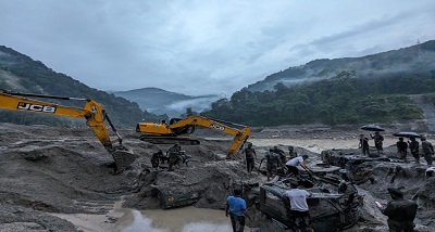 सिक्किम में अचानक आई बाढ़ में मरने वालों की संख्या बढ़कर 19 हुई, 100 से ज्यादा लोग अब भी लापता