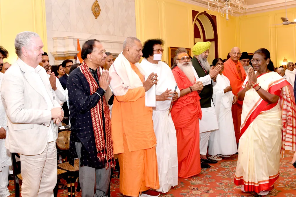 प्रत्येक मानव आत्मा स्नेह और सम्मान की हकदार है- राष्ट्रपति द्रौपदी मुर्मु