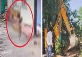 उज्जैन रेप कांड : आरोपी के घर चला बुलडोजर, कई सालों से कर रखा था अवैध कब्जा
