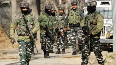 जम्मू-कश्मीर के पुलवामा में आतंकियों ने यूपी के शख्स को मारी गोली, हुई मौत