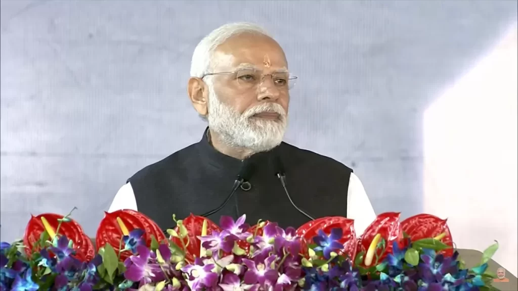 ” चित्रकूट की महिमा यहाँ के संतों और ऋषियों के माध्यम से ही अक्षुण्ण बनी हुई है”- पीएम मोदी