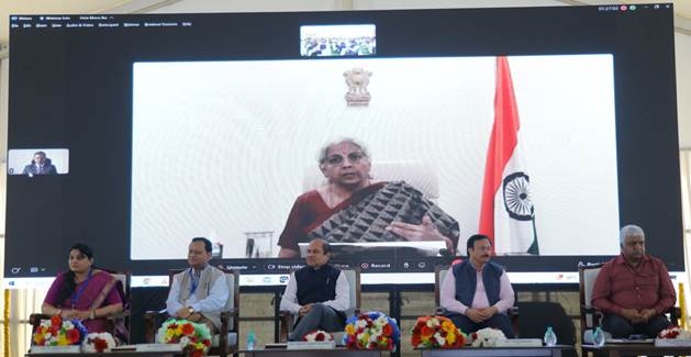 जीएसटी व्यवस्था लागू होने के बाद तिरुपति आयुक्तालय ने लगभग 300% की प्रभावशाली वृद्धि के साथ राजस्व संग्रह को बढ़ाया- केंद्रीय वित्त मंत्री