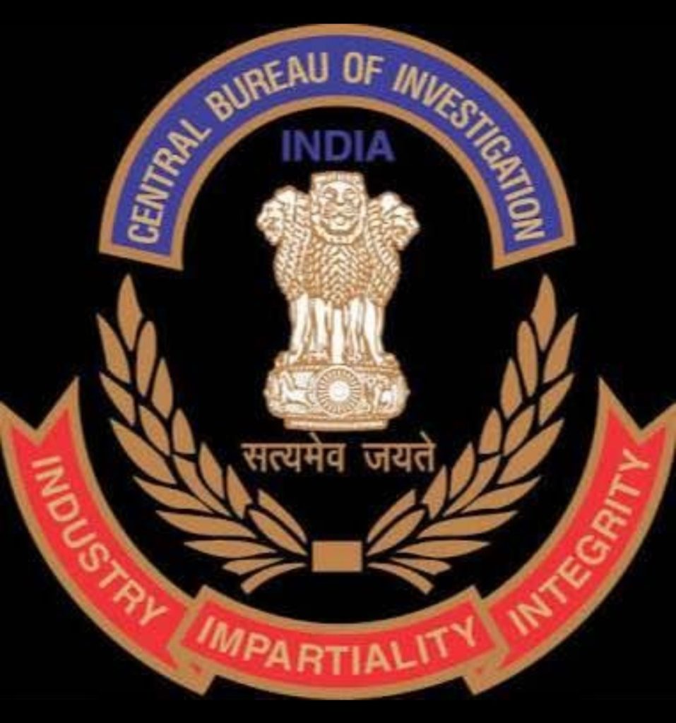 रिश्वतखोर एमसीडी इंस्पेक्टर, रेलवे इंजीनियर गिरफ्तार: सीबीआई