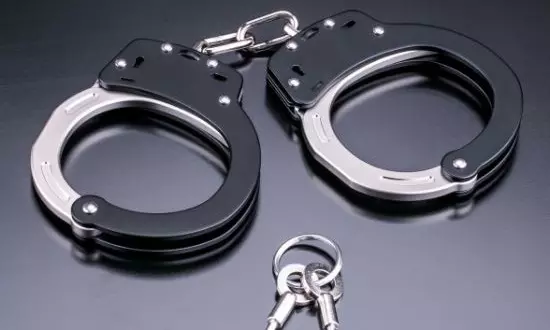 दोस्त को विदा करने के लिए फर्जी टिकट का इस्तेमाल, बेंगलुरु हवाई अड्डे पर पुलिस ने किया एक महिला को गिरफ्तार