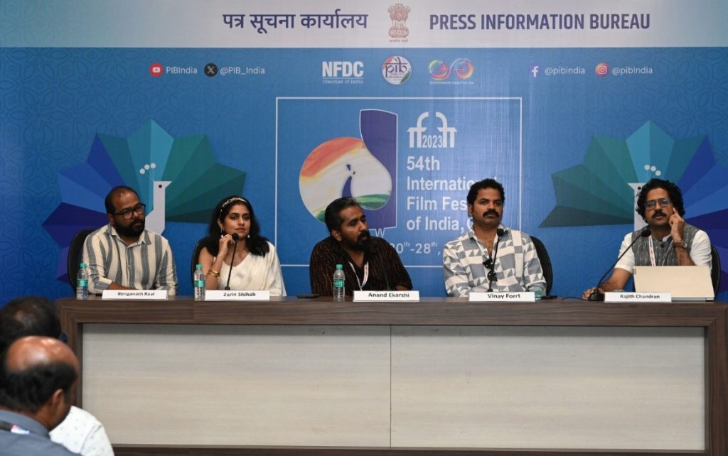 अट्टम बहुत निजी है, यह पारिवारिक फिल्म है जो मेरे दिल के करीब है: अभिनेता विनय फोर्ट Attam is very personal, it's a family film which is close to my heart: Actor Vinay Forte