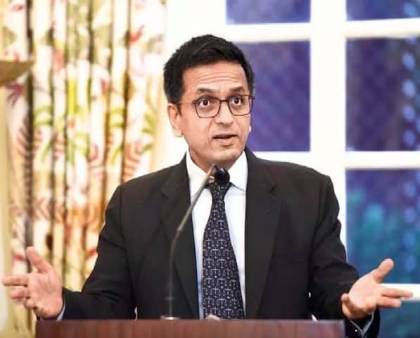 विधायिका फैसले में खामी दूर करने के लिए कानून बना सकती है लेकिन खारिज नहीं कर सकती: सीजेआई