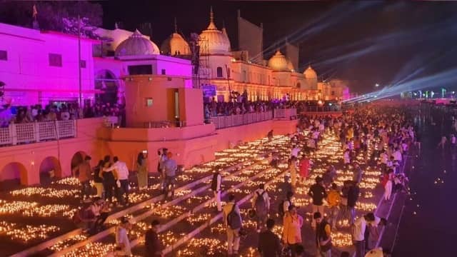 अयोध्या में बनेगा रिकॉर्ड, सरयू नदी के 51 घाटों पर आज जगमगाएंगे 24 लाख दीये