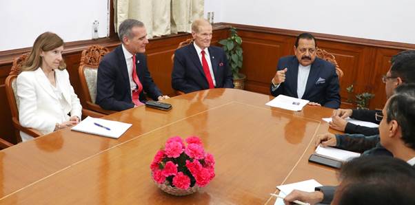 “प्रधानमंत्री मोदी द्वारा अंतरिक्ष क्षेत्र में सुधार शुरू करने के बाद से भारत में अंतरिक्ष क्षेत्र के स्टार्टअप्स में तेजी आई है”: डॉ. जितेंद्र सिंह
