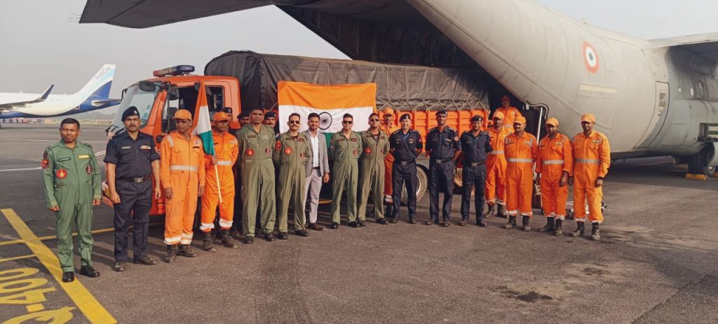 भारत ने नेपाल भेजी राहत सामग्री की दूसरी खेप, विदेश मंत्री जयशंकर ने कहा, कठिन घड़ी में भारत का समर्थन मजबूत