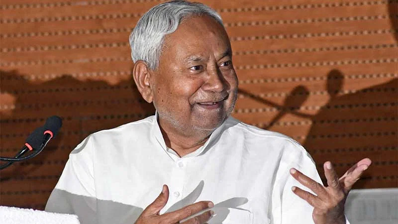 महिलाओं की भूमिका पर अश्लील टिप्पणी के बाद सीएम नीतीश ने मांगी माफी, बोले- मैने ऐसे ही कह दिया था…