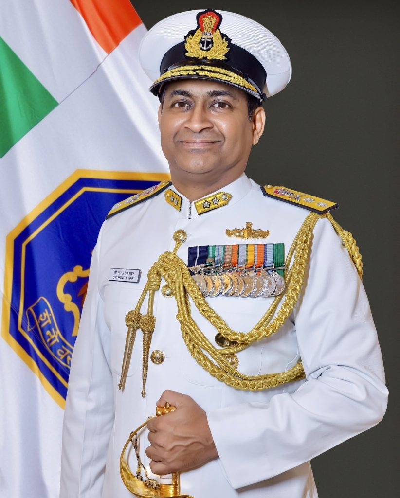 रियर एडमिरल सीआर प्रवीण नायर ने ग्रहण किया सोर्ड आर्म के फ्लीट कमांडर का कार्यभार