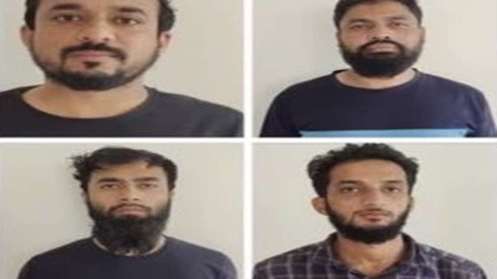 राष्ट्रवाद की आड़ में आतंक फैलाने की साजिश, अलीगढ़ यूनिवर्सिटी के 4 छात्र अरेस्ट