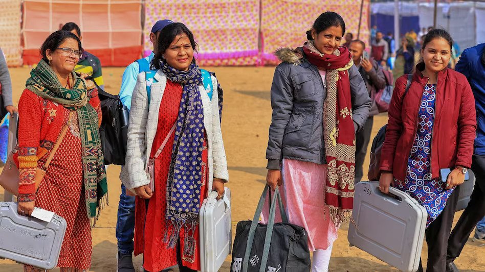 राजस्थान विधानसभा चुनाव: राजस्थान की 199 विधानसभा सीटों पर वोटिंग आज, कांग्रेस-BJP में सीधी टक्कर