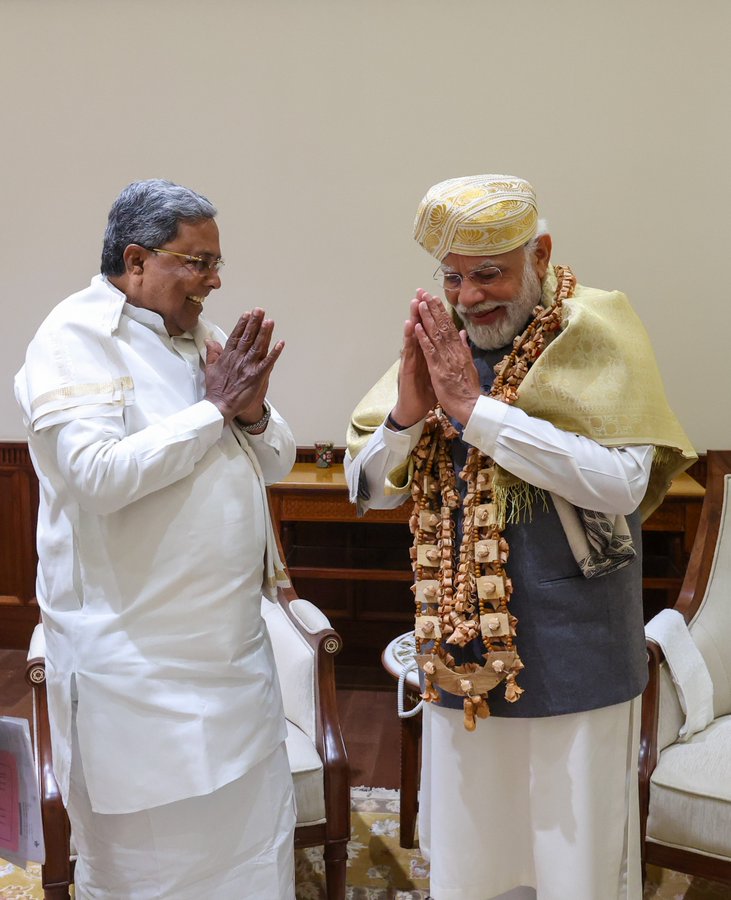 कर्नाटक के मुख्यमंत्री ने प्रधानमंत्री नरेन्द्र मोदी से की मुलाकात