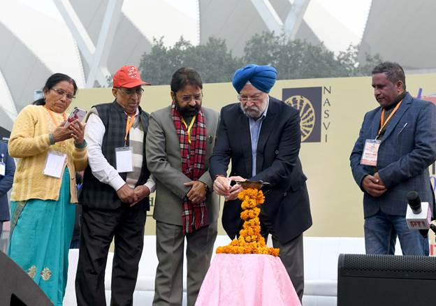 पीएम स्वनिधि से देश भर में 57 लाख से अधिक स्ट्रीट वेंडरों को लाभ हुआ: केंद्रीय मंत्री हरदीप सिंह पुरी More than 57 lakh street vendors across the country benefited from PM Swanidhi: Union Minister Hardeep Singh Puri