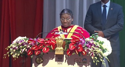 राष्ट्रपति ने संसद के दोनों सदनों का सत्रावसान किया The President prorogued both houses of Parliament 