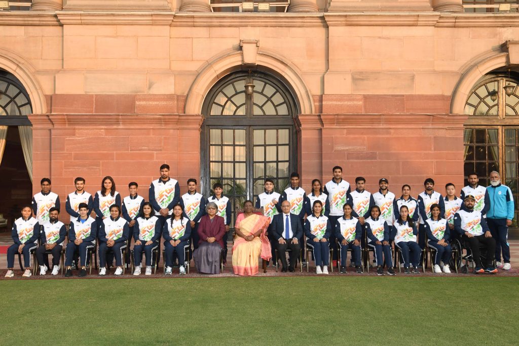 हम अपने राष्ट्र की प्रसन्नता और गौरव के लिए आपके कौशल, समर्पण और खेल कौशल पर विश्वास करते हैं: राष्ट्रपति मुर्मु