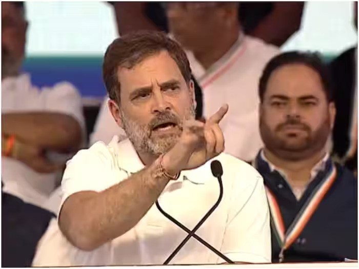 अनगिनत मेहनती युवाओं के सपने बर्बाद हो गए- राहुल गांधी Dreams of countless hardworking youth have been ruined - Rahul Gandhi