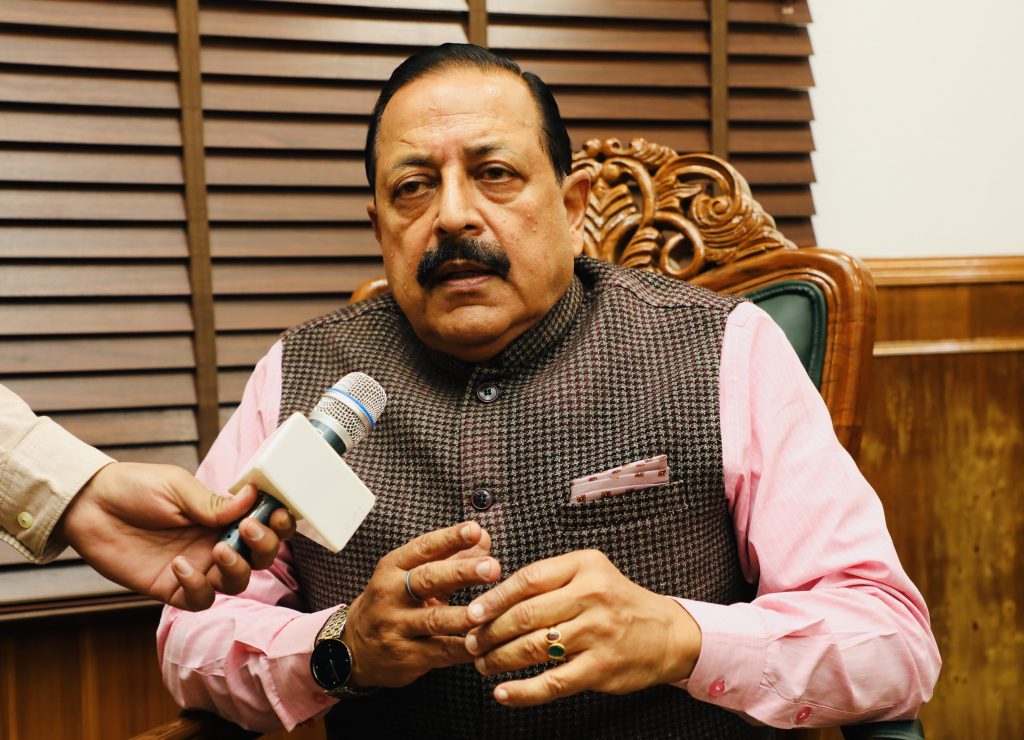 जम्मू-कश्मीर के उधमपुर जिले ने केंद्र सरकार द्वारा शुरू की गई सभी कृषि और स्वास्थ्य लाभ योजनाओं में अधिकतम संतृप्ति हासिल की है- डॉ. जितेंद्र सिंह