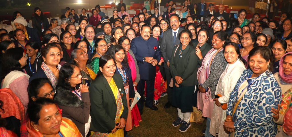 महिलाओं ने वैज्ञानिक जगत, विशेष रूप से, अंतरिक्ष विभाग में नेतृत्वकारी भूमिका ले लिया है: डॉ. जितेंद्र सिंह