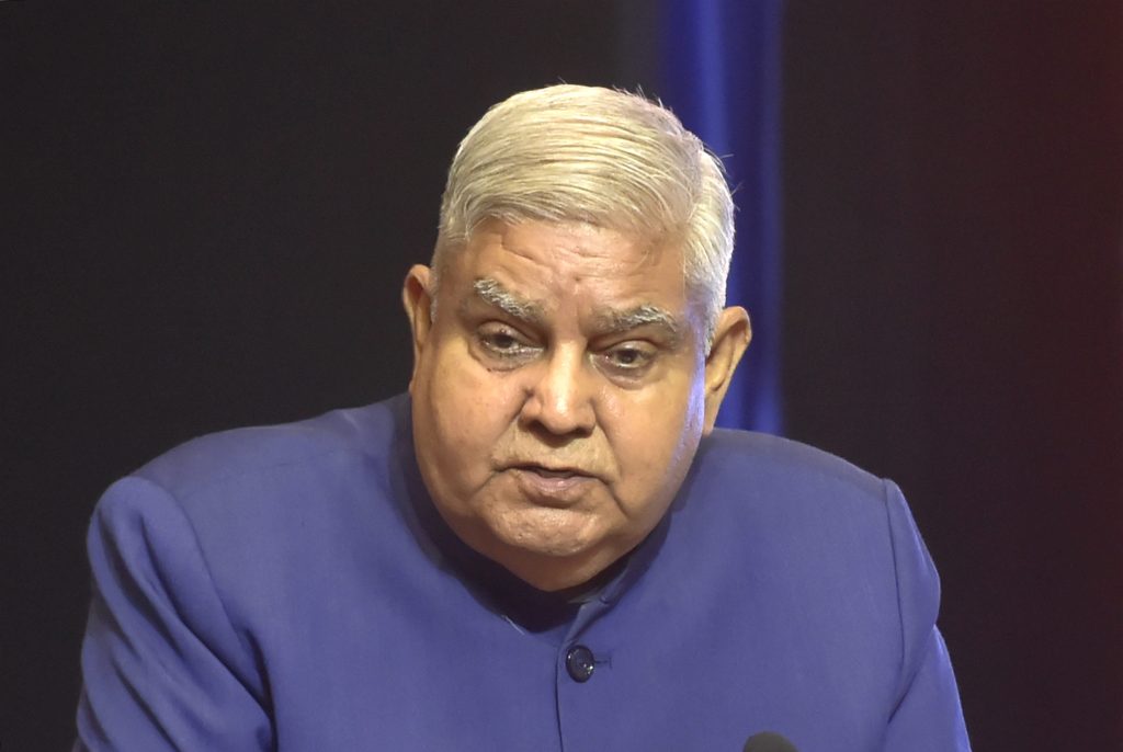 उपराष्ट्रपति ने हरिशंकर भाभड़ा के निधन पर शोक किया व्यक्त; कहा, “उन्हें सार्वजनिक जीवन में उच्च मानक स्थापित करने के लिए याद किया जाएगा”