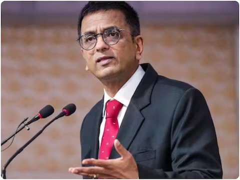 सीजेआई चंद्रचूड़ ने बताया, भगवान जगन्नाथ मंदिर और द्वारकाधीश पर लगे ‘ध्वज’ का क्या है मतलब CJI Chandrachud told, what is the meaning of the 'flag' on Lord Jagannath Temple and Dwarkadhish