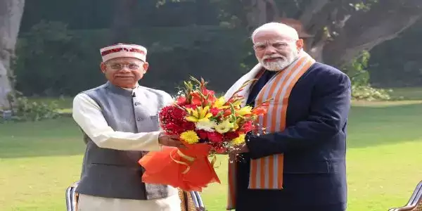 हिमाचल प्रदेश के राज्यपाल ने प्रधानमंत्री से की मुलाकात Himachal Pradesh Governor meets Prime Minister