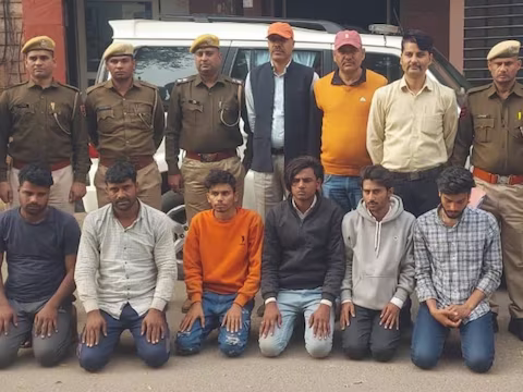 साइबर ठगों के गांवों में पुलिस का बड़ा अटैक, 2 दिन में धरदबोचा 240 ठग