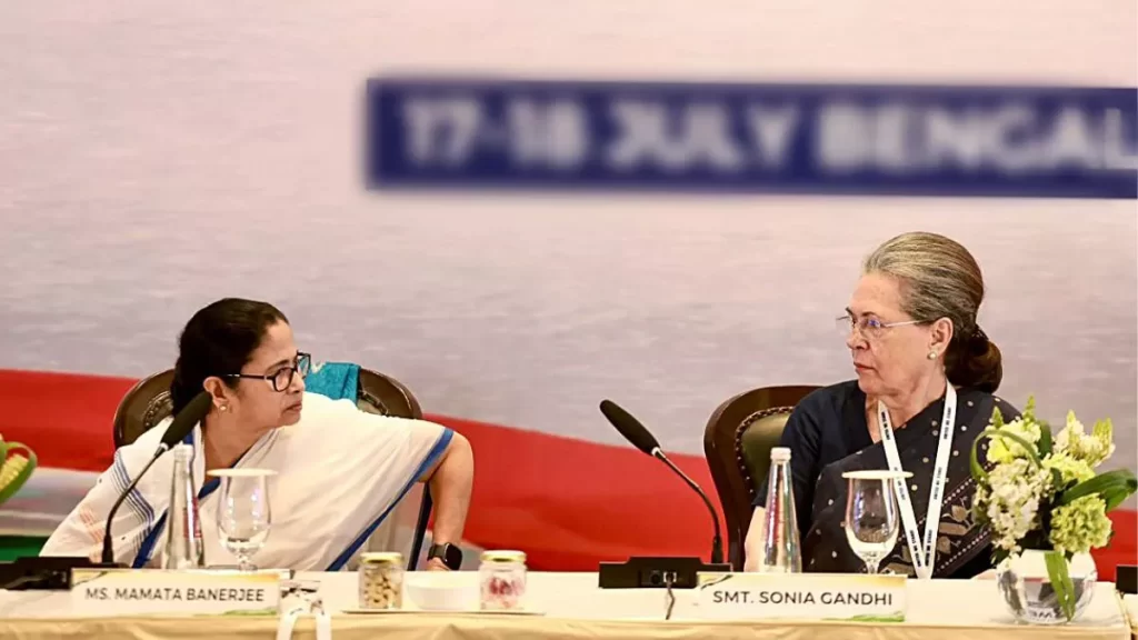 अगर सोनिया गांधी ममता बनर्जी से सीधा अनुरोध करें तो एक और सीट कांग्रेस को दी जा सकती है: टीएमसी If Sonia Gandhi makes direct request to Mamata Banerjee, one more seat can be given to Congress: TMC