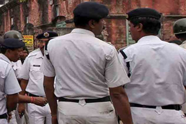 पश्चिम बंगाल के हिंसा प्रभावित संदेशखली में धारा 144 लागू, इंटरनेट पर भी रोक