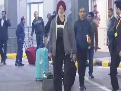 कतर में बंद 8 पूर्व भारतीय नौ सैनिक रिहा, 7 की वतन वापसी