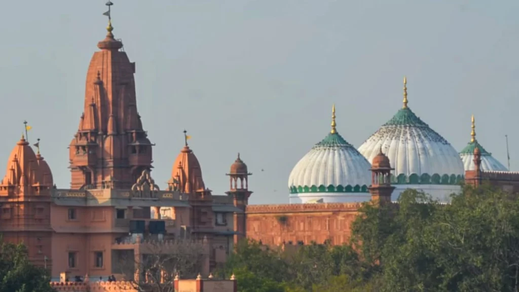 ‘औरंगजेब ने मथुरा में तोड़ा था श्रीकृष्ण मंदिर’, ASI ने जन्मभूमि मामले पर दाखिल RTI का दिया जवाब
