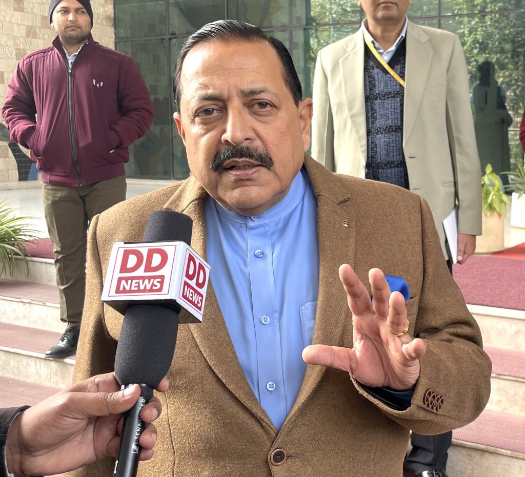 मानव रहित रोबोट उड़ान “व्योममित्र” इस वर्ष होगी, “गगनयान” अगले वर्ष अंतरिक्ष में प्रक्षेपित किया जाएगा: डॉ. जितेंद्र सिंह