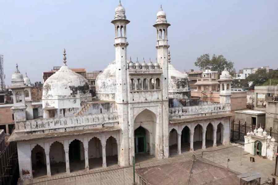 ज्ञानवापी परिसर में पूजा रहेगी जारी, इलाहाबाद हाईकोर्ट ने मुस्लिम पक्ष की याचिका की खारिज