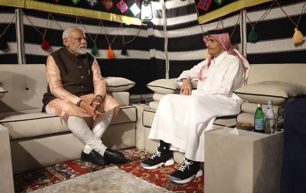 प्रधानमंत्री नरेन्द्र मोदी ने कतर के प्रधानमंत्री से की मुलाकात