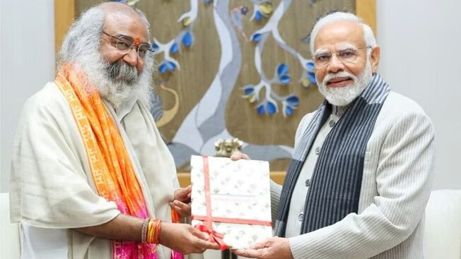 भाजपा में एंट्री! पीएम से मुलाकात के बाद आचार्य प्रमोद कृष्णम के कांग्रेस छोड़ने की अटकलें तेज, राहुल की यात्रा को बताया था पर्यटन