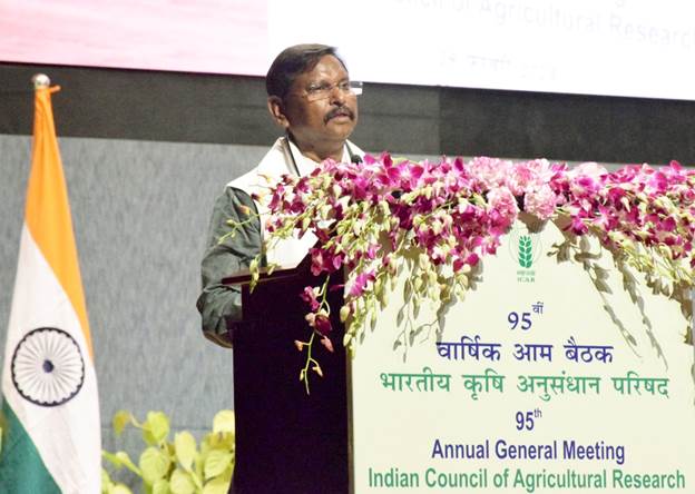 छोटे किसानों की प्रगति व कृषि में आत्मनिर्भरता हमारा लक्ष्य- कृषि मंत्री अर्जुन मुंडा