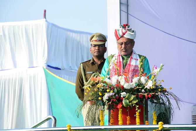 किसानों के लिए उच्च मूल्य वाली किस्में ईजाद करें वैज्ञानिक – राज्यपाल राधाकृष्णन