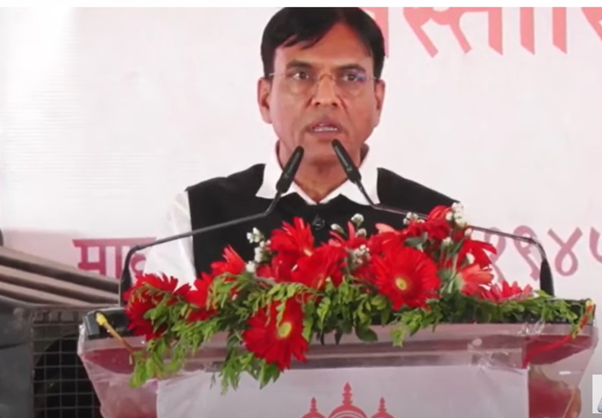 रहन-सहन और भोजन की पारंपरिक प्रणाली कई औषधीय अंतर्दृष्टियां प्रदान करती है और स्वास्थ्य देखभाल परिदृश्यों में ऐसे चिंताजनक परिवर्तनों को कम करने में महत्वपूर्ण भूमिका निभा सकती है: डॉ. मंडाविया