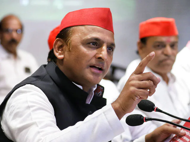 एलके आडवाणी को क्यों मिला भारत रत्न, अखिलेश यादव बोले- ‘भाजपा ने वोटबैंक को बिखरने से बचाने के लिए ये सम्मान दिया ’