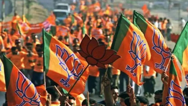 अगर बागी भाजपा में तो भाजपा के लोगों का रोष थामना भी चुनौती