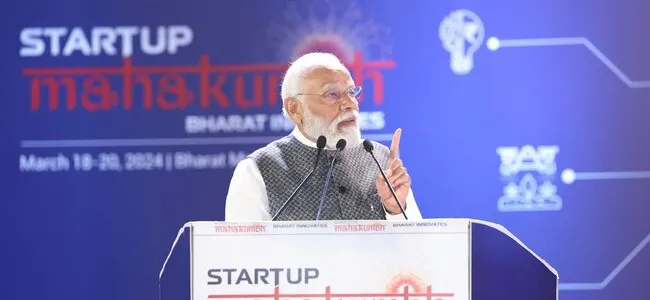 “यह वास्तव में एक महाकुंभ है, जो अभूतपूर्व ऊर्जा और जीवंतता का निर्माण कर रहा है”- पीएम मोदी
