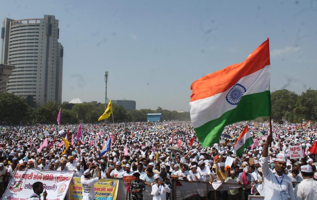 रविवार को 28 विपक्षी पार्टियों के नेता दिल्ली के रामलीला मैदान में होंगे एक मंच पर