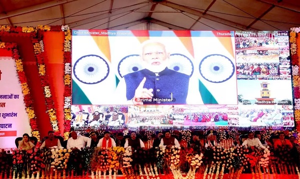 प्रधानमंत्री मोदी ने ‘विकसित भारत, विकसित मध्य प्रदेश’ कार्यक्रम को संबोधित किया