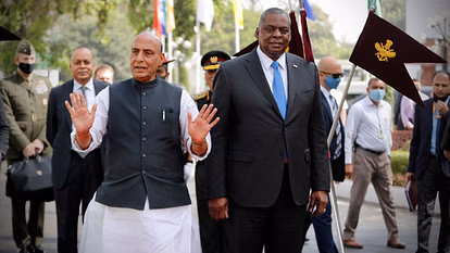 रक्षा मंत्री राजनाथ सिंह ने अपने अमरीकी समकक्ष लॉयड ऑस्टिन के साथ टेलीफोन पर की बातचीत