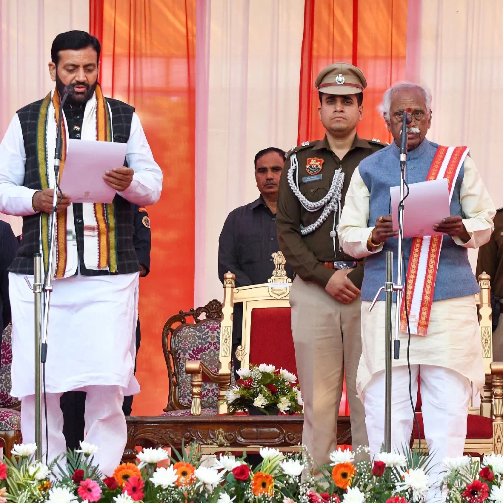 लोकसभा चुनाव से पहले हरियाणा में सैनी कैबिनेट का विस्तार, राज्यपाल ने इन मंत्रियों को दिलाई शपथ